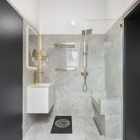 Ayurvedic Palace By Interhome Prosty