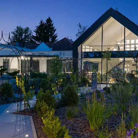 Ayurvedic Palace By Interhome